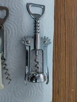 Set 4 Apribottiglie e Cavatappi