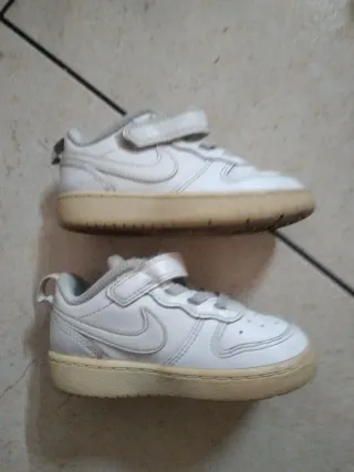 Scarpe Nike bimbo misura 23,5