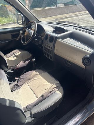 Peugeot Partner 2007 1.6 diésel 75cv