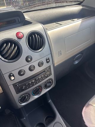 Peugeot Partner 2007 1.6 diésel 75cv