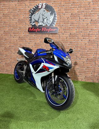 Suzuki gsxr 600 k7