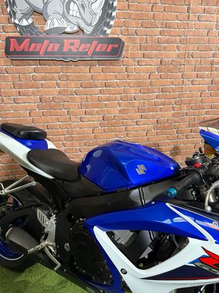 Suzuki gsxr 600 k7