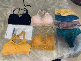 Lote Tops y Tangas Sin Estrenar Talla Única