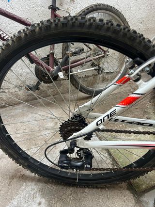 Bicicleta Montaña B-Pro One 26 Blanca