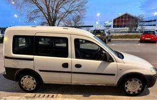 Opel Combo 2006