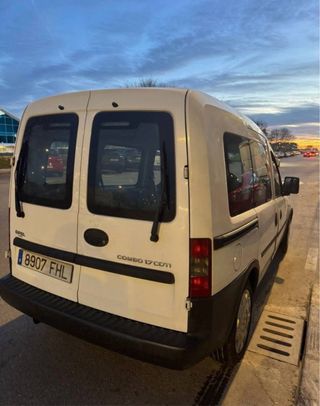 Opel Combo 2006