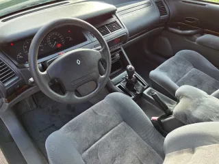 Renault Safrane 1997