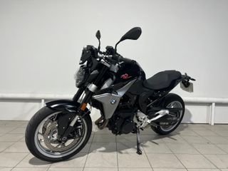 BMW F 900 R - Reducción de altura