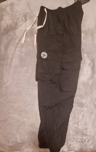 Pantalón Stone Island Negro Cargo