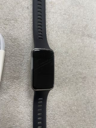 Huawei Band 9 Negra - Caja y Cargador 010