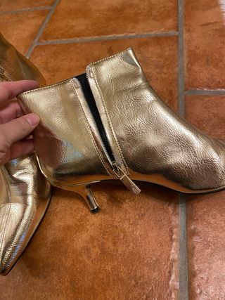 Botines dorados sin estrenar talla 37