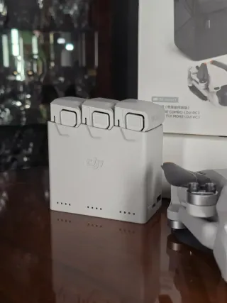 Dron DJI Mini 3 Fly More Combo