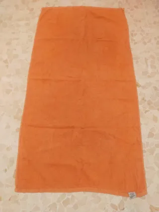 Toalla de baño naranja