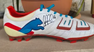 Bota Puma firmada Cesc Fàbregas