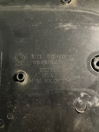 Tapa Motor BMW X6 2012