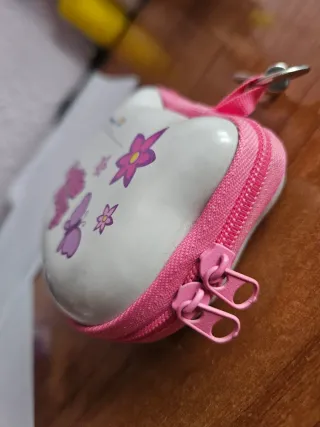 Cartera Hello Kitty metálica