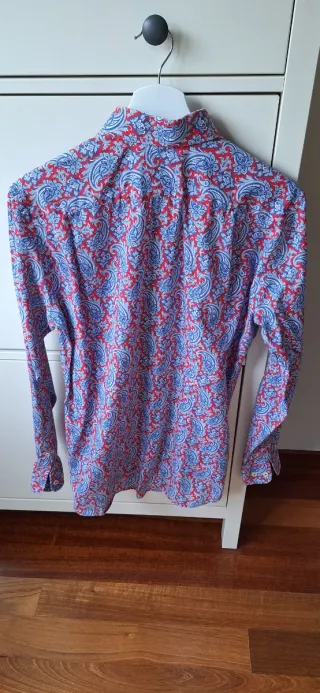 Camisa elegante estampada