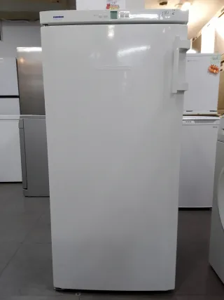 Congelador Liebherr blanca