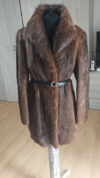 Pelliccia vintage stupenda e caldissima.