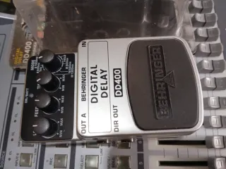 Behringer DD400 Digital Delay Pedal