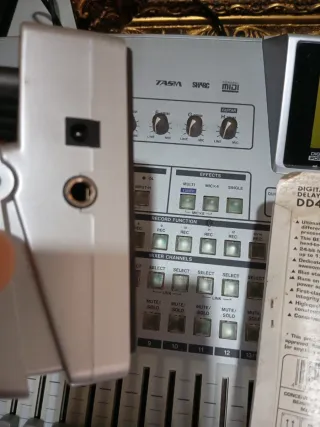 Behringer DD400 Digital Delay Pedal