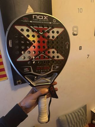 Pala de pádel NOX AT10 Genius