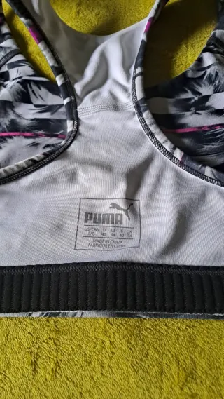 Top deportivo Puma multicolor