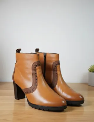 Botines marrones de tacón