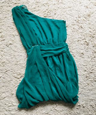 Vestido fiesta asimétrico verde Talla M