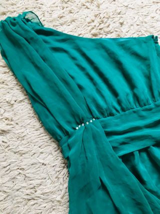Vestido fiesta asimétrico verde Talla M