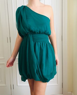 Vestido fiesta asimétrico verde Talla M