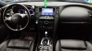 Infiniti QX70 2014