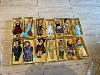 Bambole di porcellana collezione 8 euro a unità