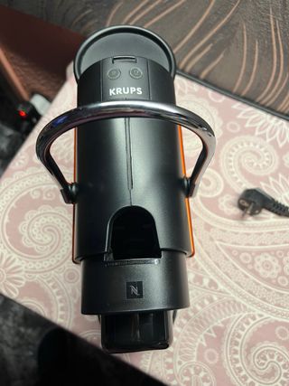 Cafetera Nespresso Krups Naranja