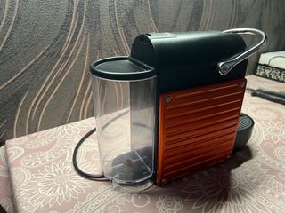 Cafetera Nespresso Krups Naranja