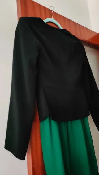 Chaqueta Zara Negra Elegante