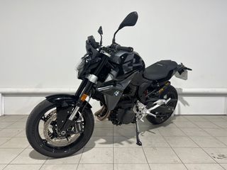 BMW F 900 R 2025 Negra