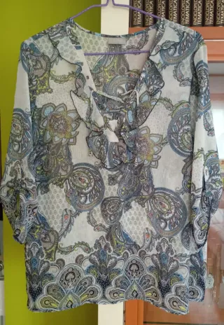 Blusa Canda Estampada Volantes