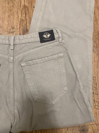 Pantalón Dockers Beige