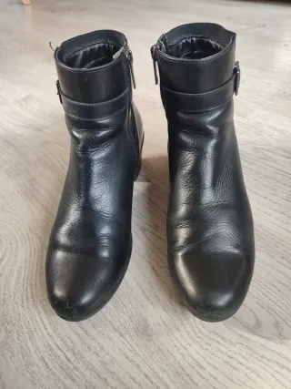Botines tacón negros talla 40