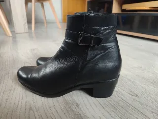 Botines tacón negros talla 40