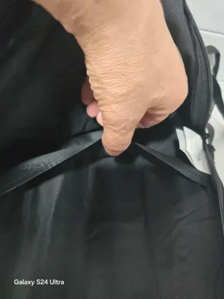 MOCHILA DE DEPORTE BÁSICA Prácticamente NUEVO