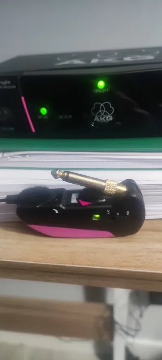 AKG SR40 Pro Single Receptor Inalámbrico