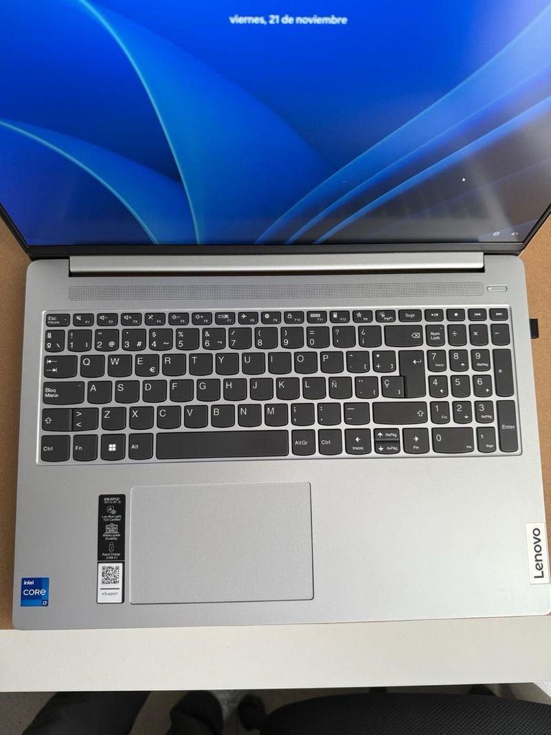 Portátil Lenovo IdeaPad Slim 5 16IRL8 afbeelding 9