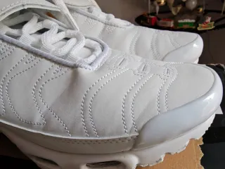 Nike Air Max Plus Tiempo Metallic Gold SE