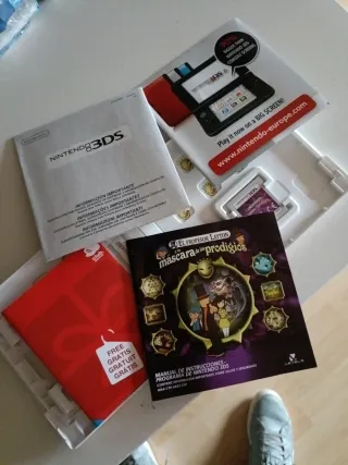 Profesor Layton la Máscara de los Prodigios 3DS 🇪