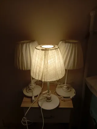 Lámparas de mesa Ikea blancas (3 unidades)