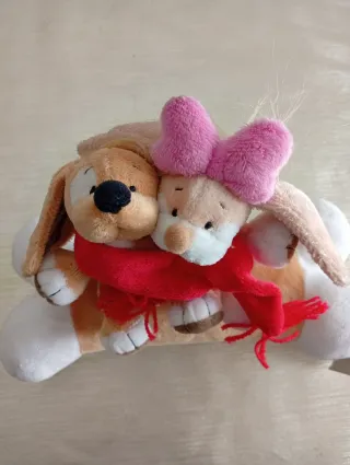 Peluche cagnolini abbracciati Accademia