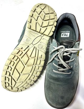 zapatos de seguridad para el trabajo.