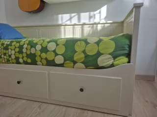 Cama Diván IKEA Hemnes Blanca con 3 Cajones